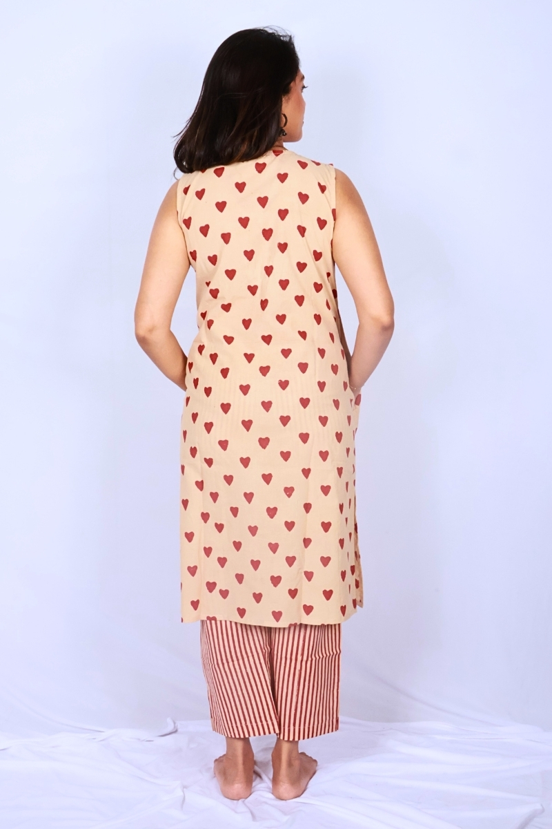 Oversized Hand Block Printed Cotton Co-ord Set – Beige & Crimson Hearts
