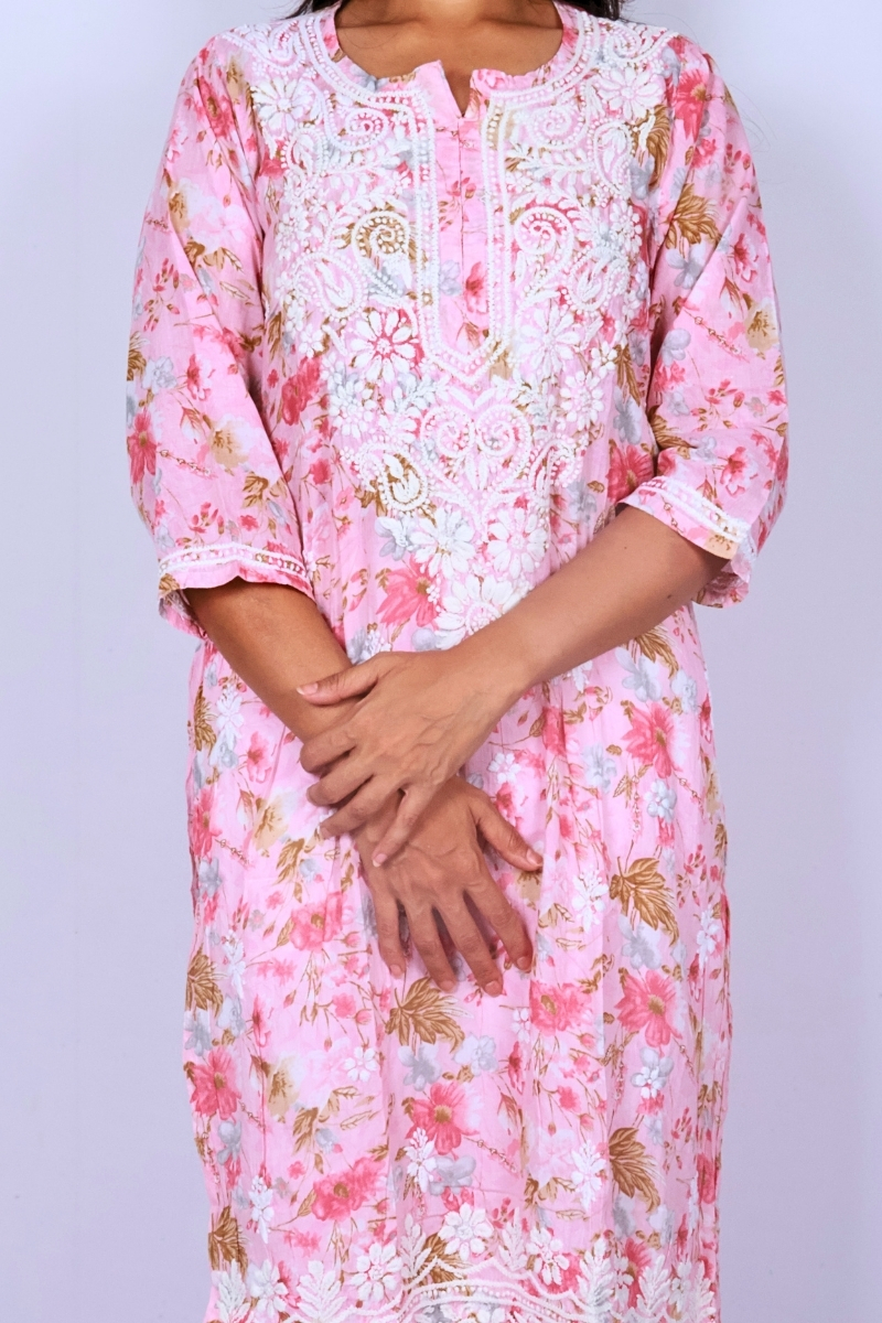 Blush Pink Floral Chikankari Kurti ‚ Lucknow