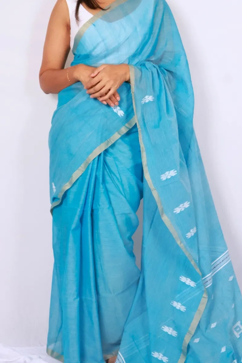 Sky blue khadi cotton saree from Phulia handwoven with delicate white motifs and contrasting border Noolagam_2