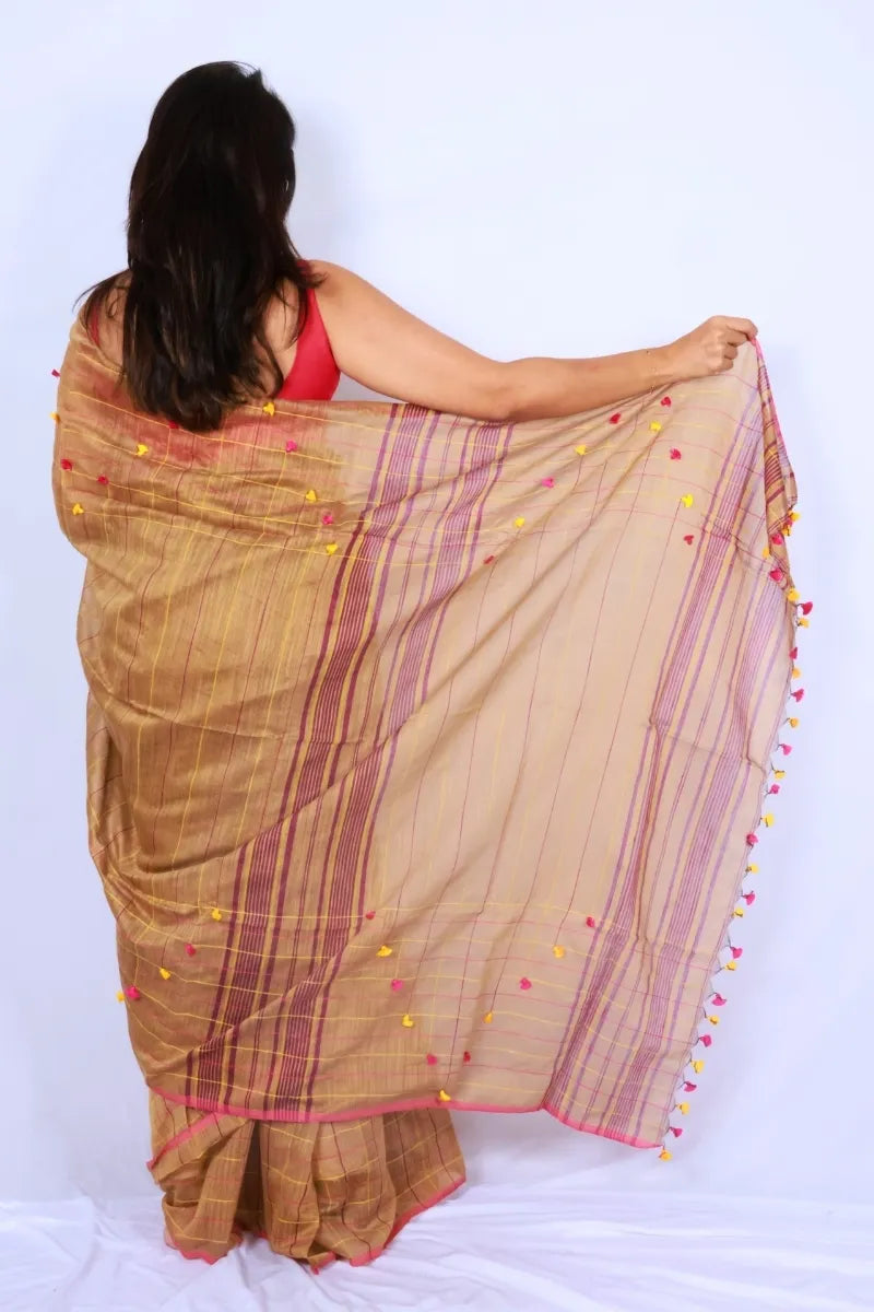 Gold brown and pink Phulia handloom slub cotton saree with fine check detailing and tassel embellishments Noolagam_4