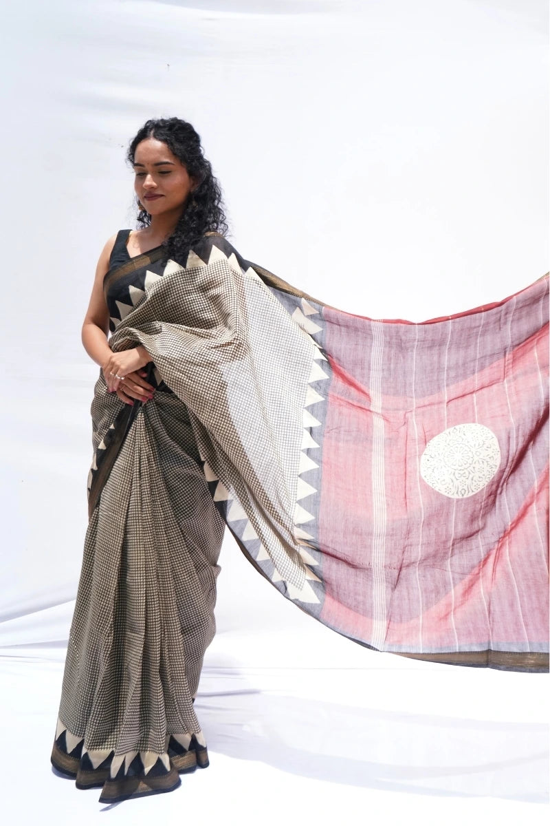 Maheshwari cotton silk saree in black and ivory geometric checks with zari accents – Noolagam
