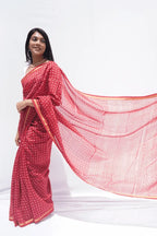 Maheshwari cotton silk bandhani saree in rani pink with zari border and tie-dye motifs – Noolagam_3
