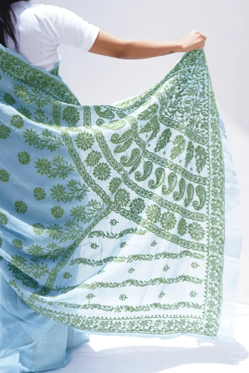 Handwoven Chanderi cotton saree with Chikankari embroidery in sage green – Noolagam_5