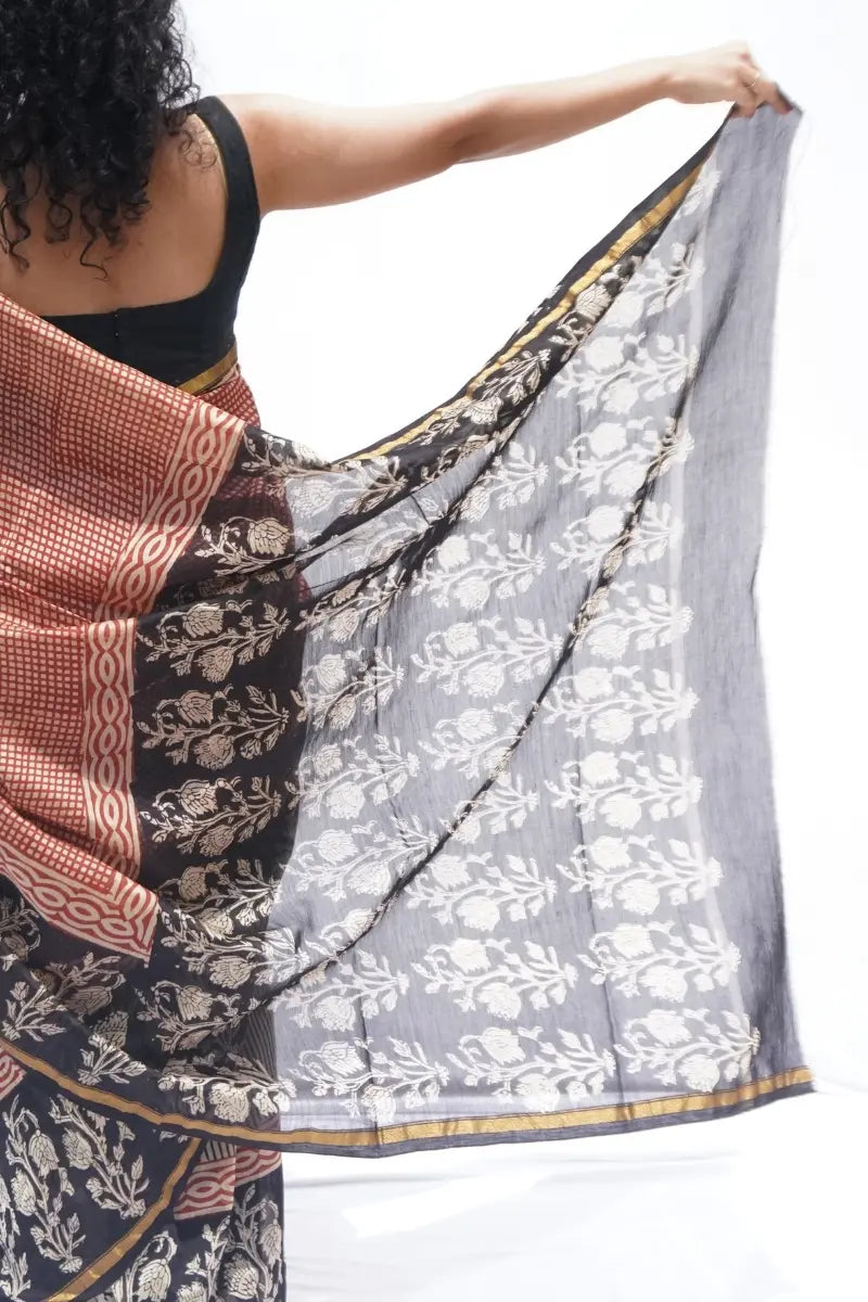 Maheshwari cotton silk Bagru hand block printed saree in brick red and black – Noolagam-3