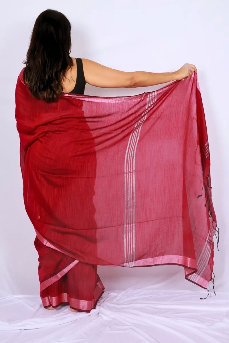 Beetroot pink khadi cotton saree from Phulia handwoven with fine woven stripes and floral pallu Noolagam_4