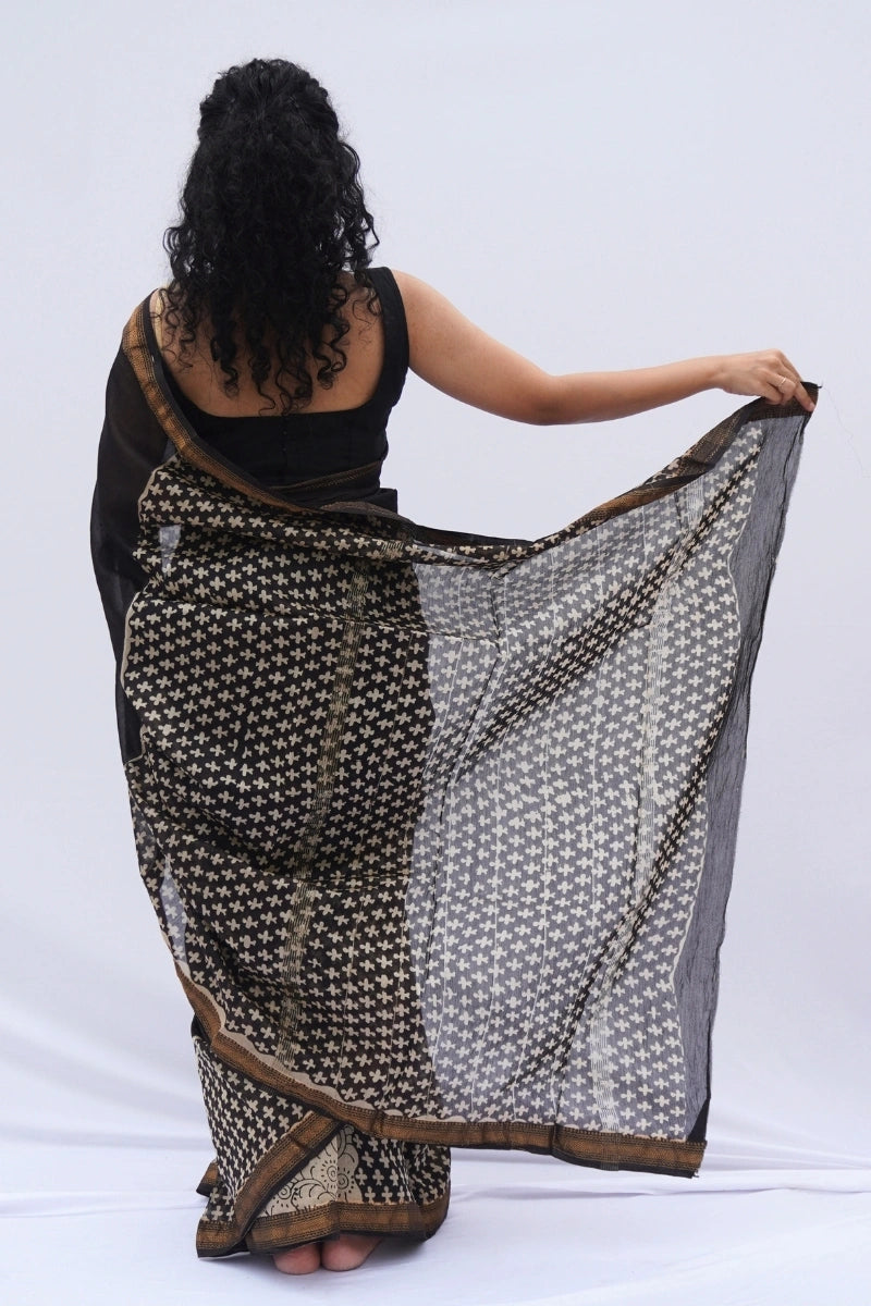 Maheshwari Silk Cotton Saree – Black & Ivory_3