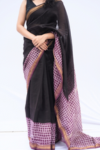 Maheshwari Silk Cotton Saree – Black & Mauve