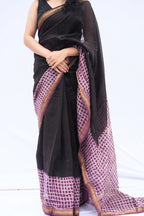 Maheshwari Silk Cotton Saree – Black & Mauve