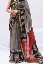 Maheshwari Silk Cotton Printed Saree – Black, Ivory & Madder Red
