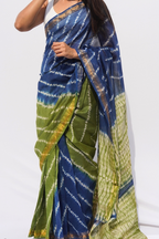 Maheshwari Silk Cotton Leheriya Saree – Indigo & Olive Green