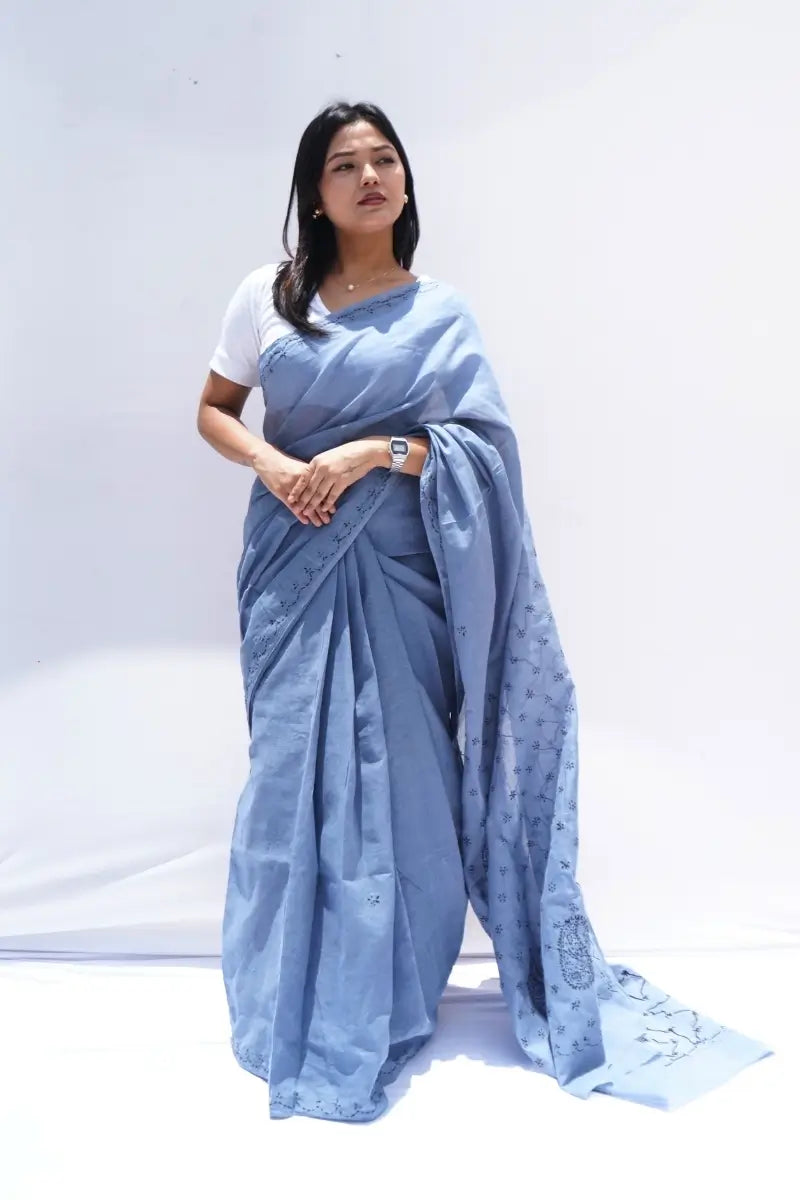 CottonChikankariSareeinpowderbluewithLucknowhandembroideryonborders_Noolagam