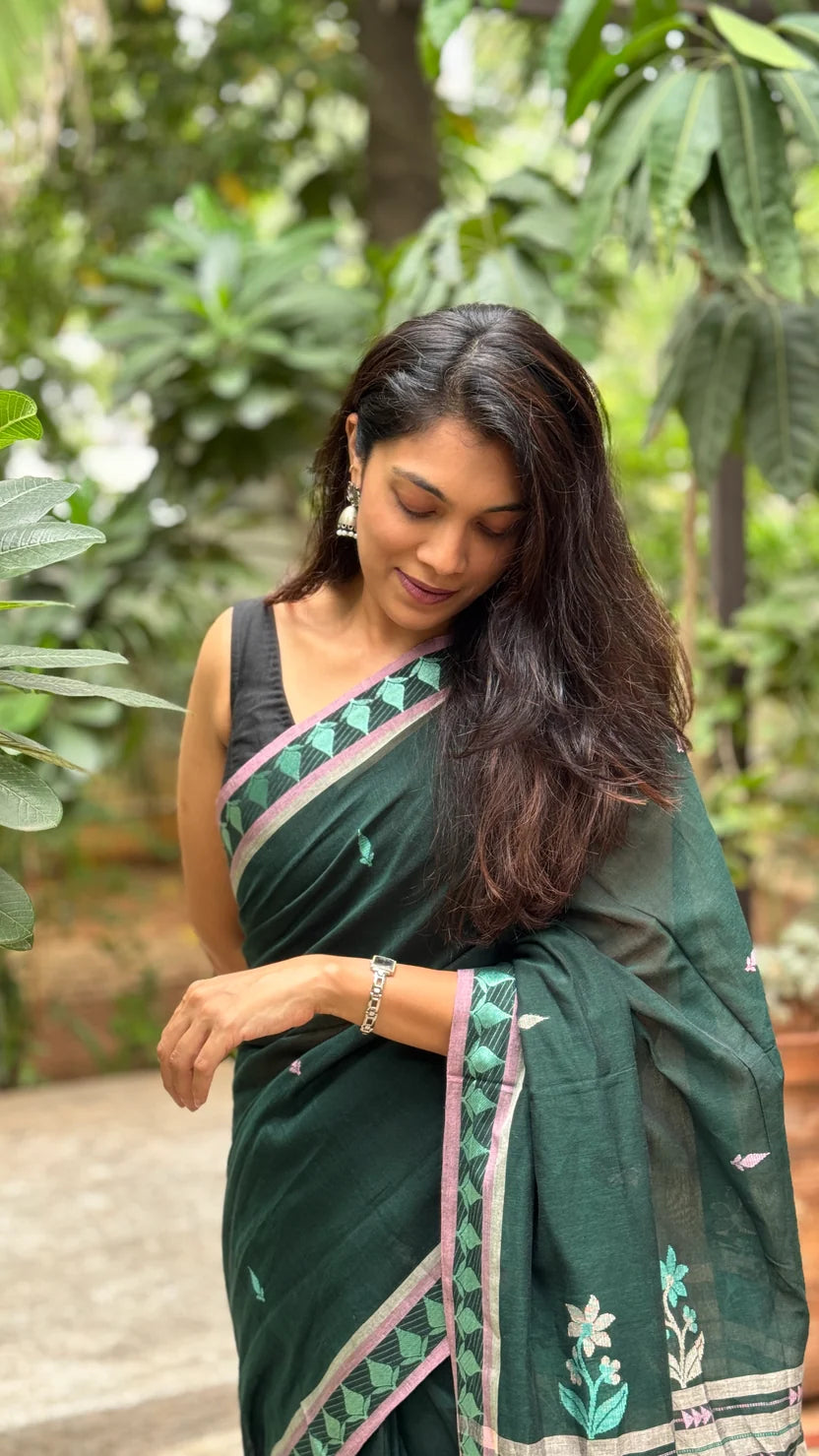 Deep Green Khadi Cotton Saree with Leaf Motif Border_3