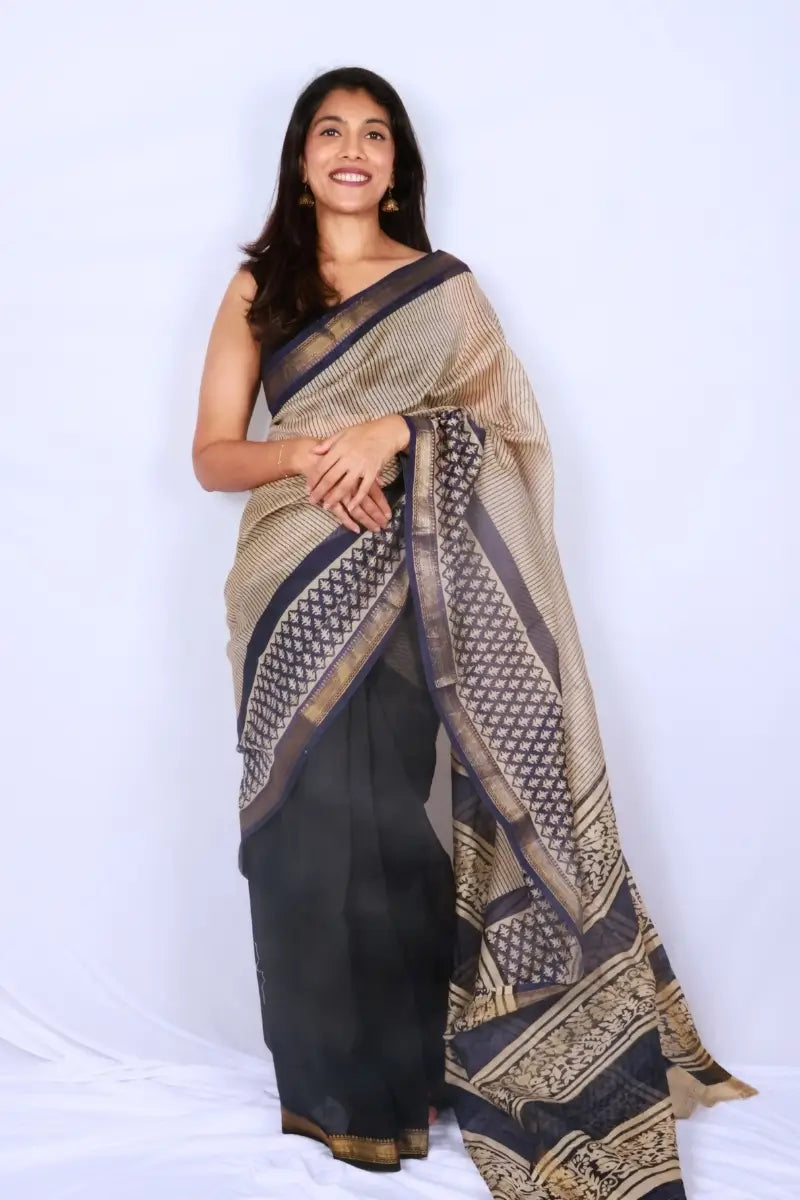 Maheshwari cotton silk saree in Black Floral Border with Bagru hand block print — Noolagam