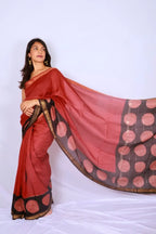 Maheshwari cotton silk saree in Maroon & Black with Bagru hand block print — Noolagam_3