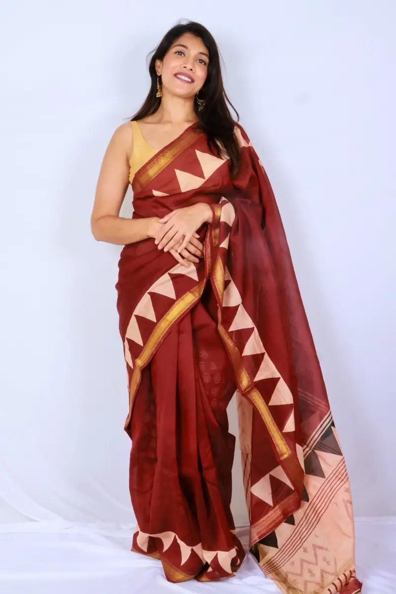 Maheshwari cotton silk saree in Maroon Geometric with Bagru hand block print — Noolagam