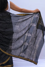 MaheshwaricottonsilkBagruprintedsareeincharcoalgreywithzariborder_Noolagam_4