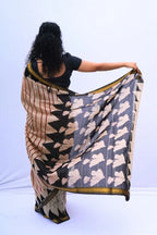 MaheshwaricottonsilkBagruprintedsareeinivoryblackandmadderredwithfloralpallu_Noolagam_3