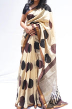 MaheshwaricottonsilkBagruprintedsareeinivorycocoaandblackwithpolkamotifs_Noolagam_2
