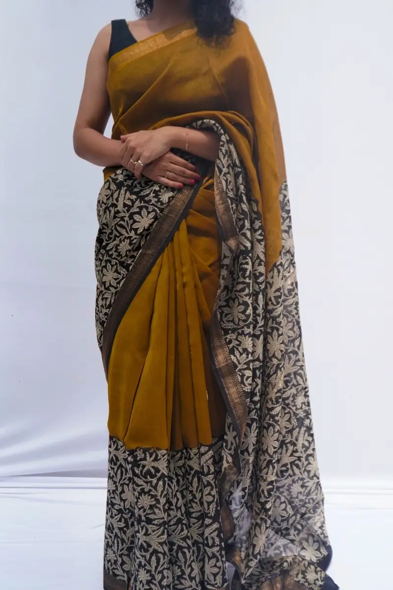 MaheshwaricottonsilkBagruprintedsareeinmaroonandbeigewithprintedpallu_Noolagam_2