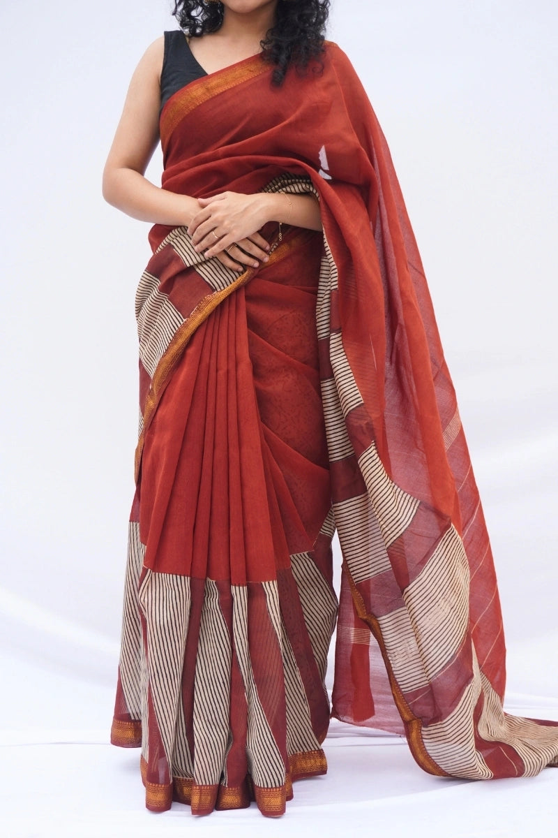 Maheshwari Silk Cotton Saree – Madder Red & Ivory_2