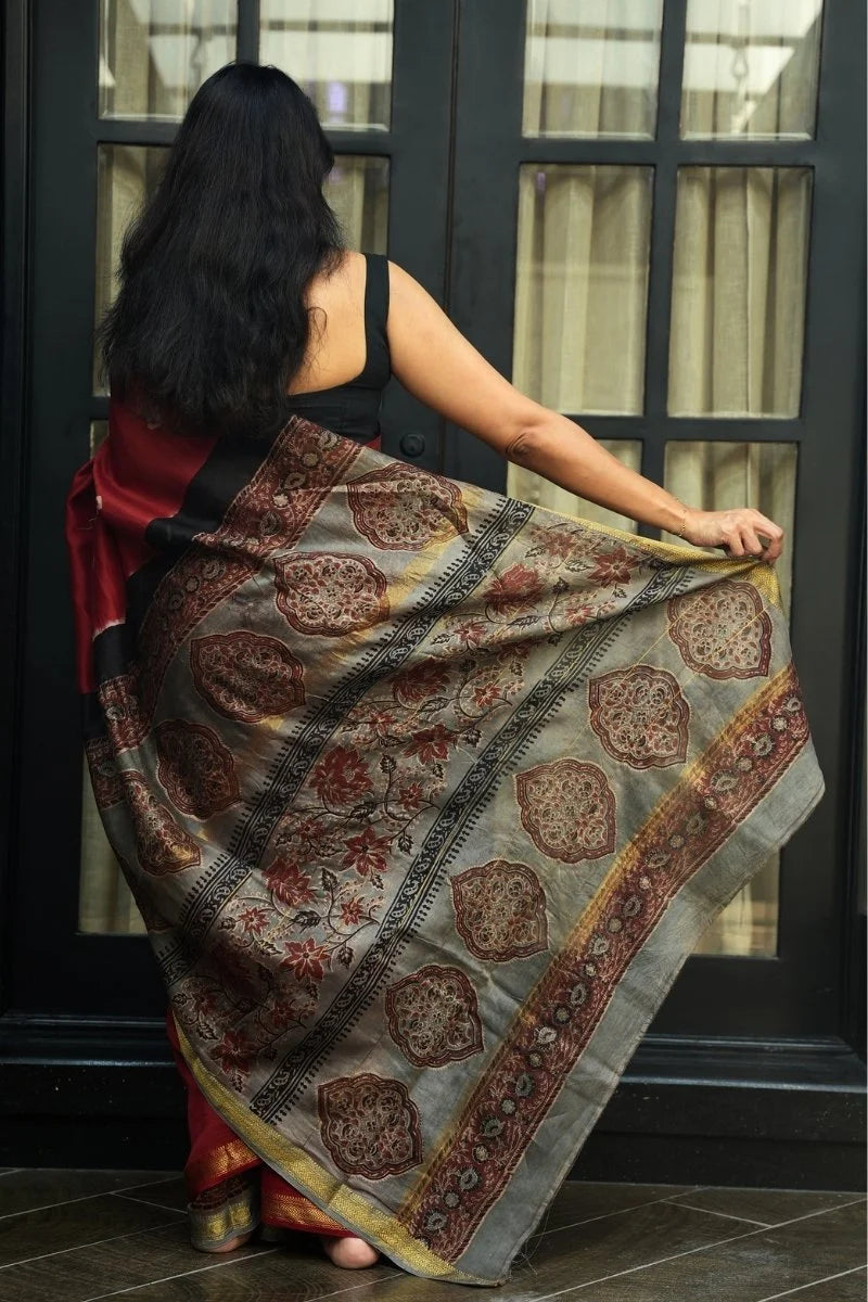 Maheshwari Silk Cotton Tie-Dye Saree - Crimson Red, Grey & Gold with Ajrakh Pallu
