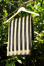 Black Maheshwari silk cotton saree with Bagru block print pallu in rust and indigo Noolagam_3