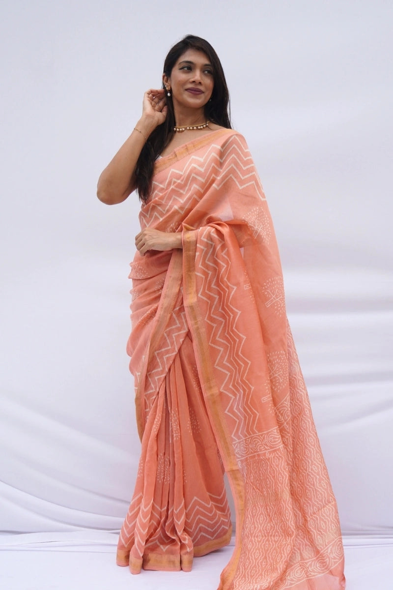 Maheshwari Silk Cotton Block Printed Saree – Peach & Ivory
