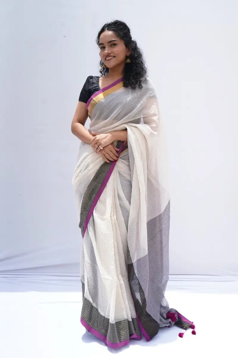 Phulia Handwoven Mul Cotton Saree â Ivory, Charcoal & Magenta