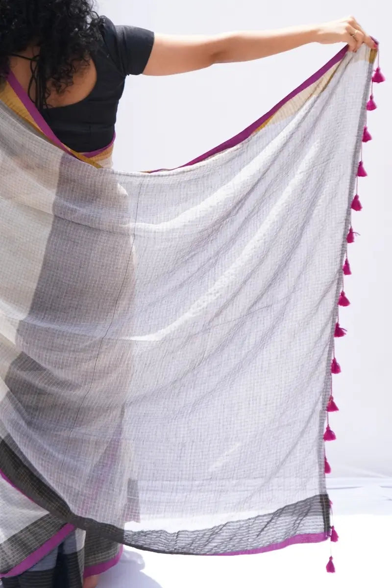 Phulia Handwoven Mul Cotton Saree â Ivory, Charcoal & Magenta