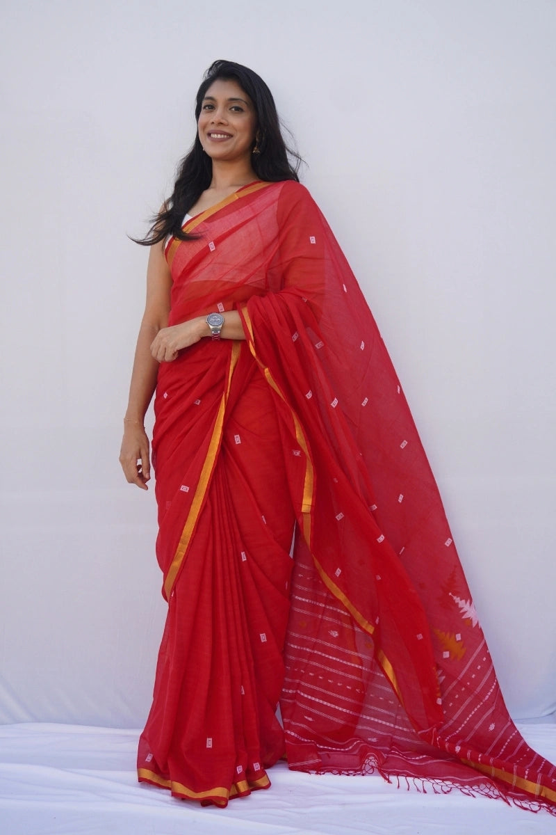 Mihira | Crimson Bloom Phulia Mul Cotton Saree