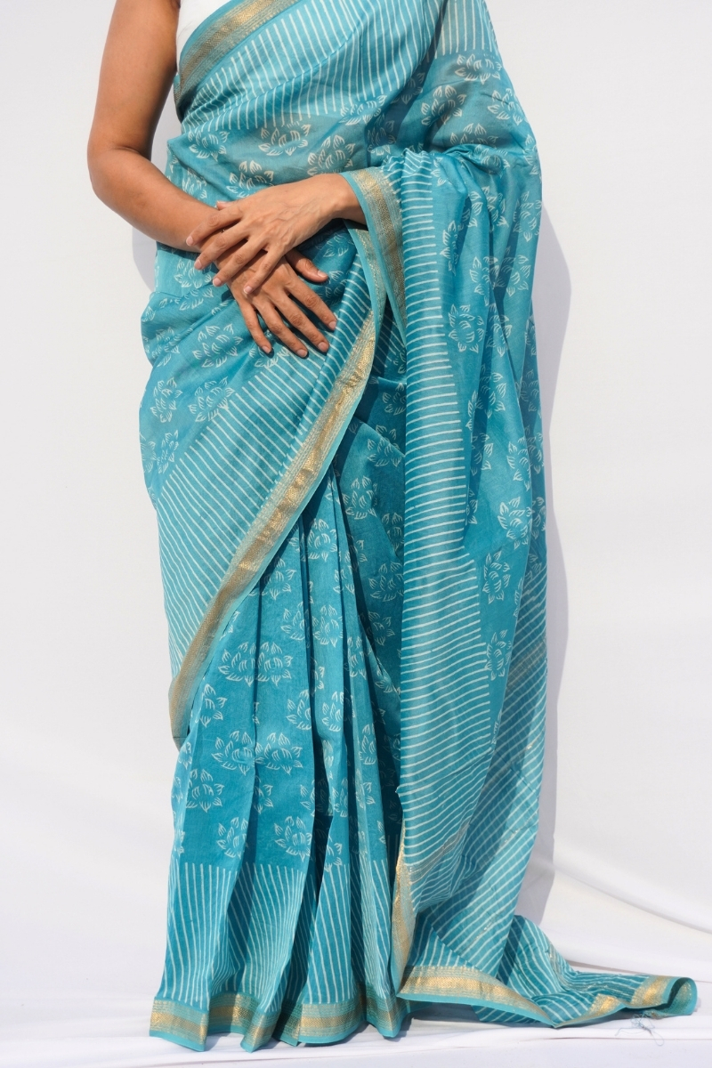 Maheshwari Silk Cotton Printed Saree – Aqua Blue & Ivory